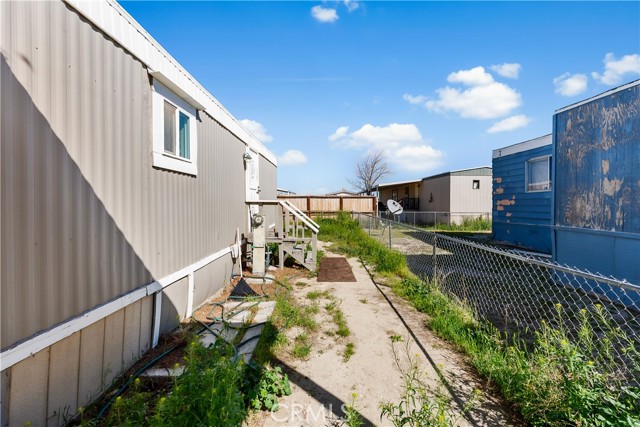 Detail Gallery Image 29 of 29 For 2013 Windharp, Rosamond,  CA 93560 - 2 Beds | 1 Baths