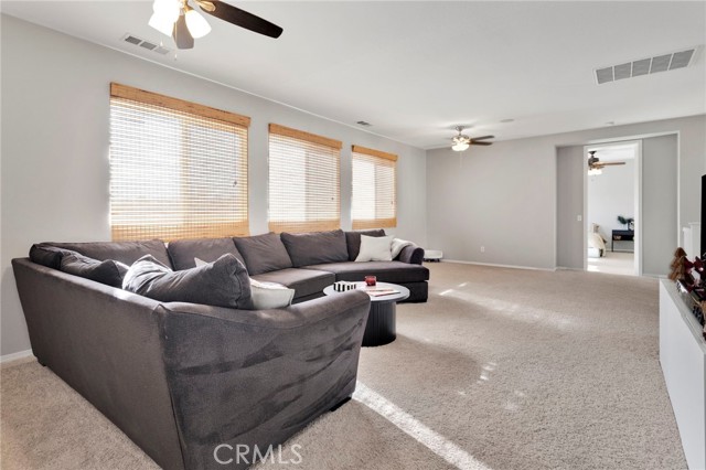 Detail Gallery Image 21 of 45 For 18977 Mono, Hesperia,  CA 92345 - 4 Beds | 2/1 Baths