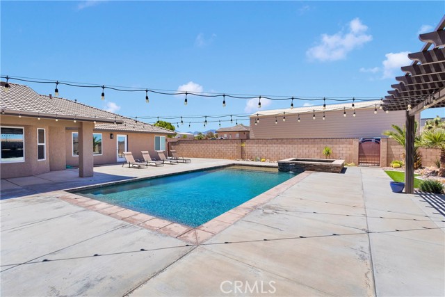 Detail Gallery Image 48 of 69 For 11844 Jenny St, Oak Hills,  CA 92344 - 4 Beds | 2/1 Baths