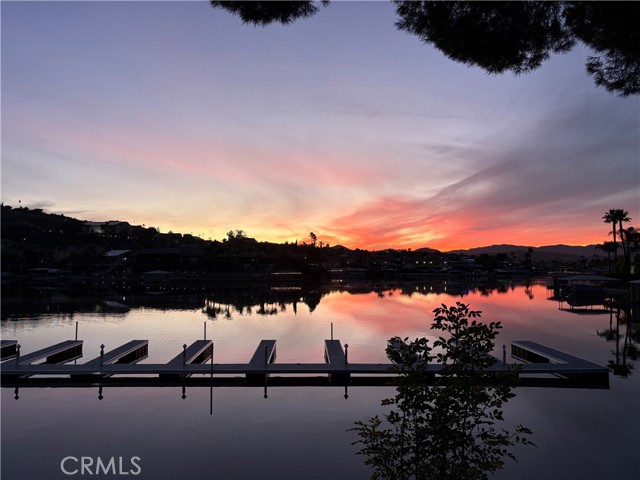 24311 Canyon Lake Drive N Unit 12, Canyon Lake CA: https://media.crmls.org/medias/fbd8774c-ed91-43c0-bc54-4ddaa7935d7a.jpg