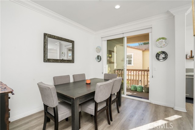 Detail Gallery Image 9 of 32 For 281 N Mar Vista Ave #8,  Pasadena,  CA 91106 - 3 Beds | 3/1 Baths