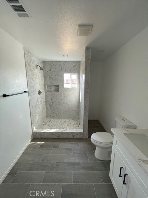 Detail Gallery Image 20 of 34 For 1267 N F, San Bernardino,  CA 92405 - 4 Beds | 3 Baths