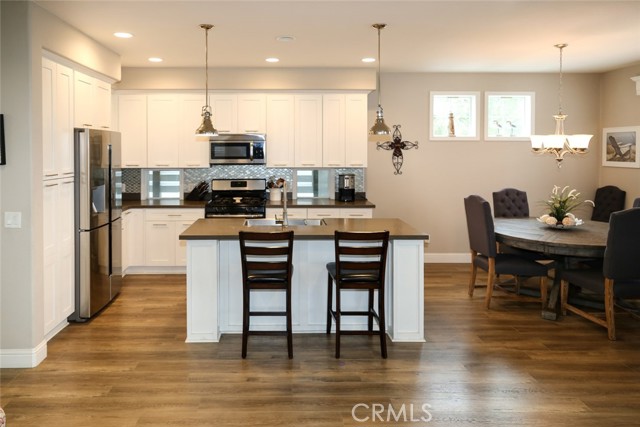 Fbdb0f5b 7cb8 4300 91e4 Dbe0ae646340