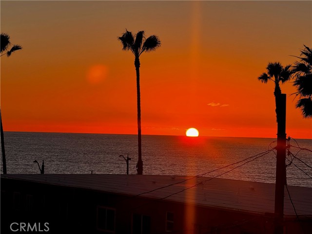 Detail Gallery Image 36 of 36 For 105 Paseo De La Playa #F,  Redondo Beach,  CA 90277 - 3 Beds | 3/1 Baths