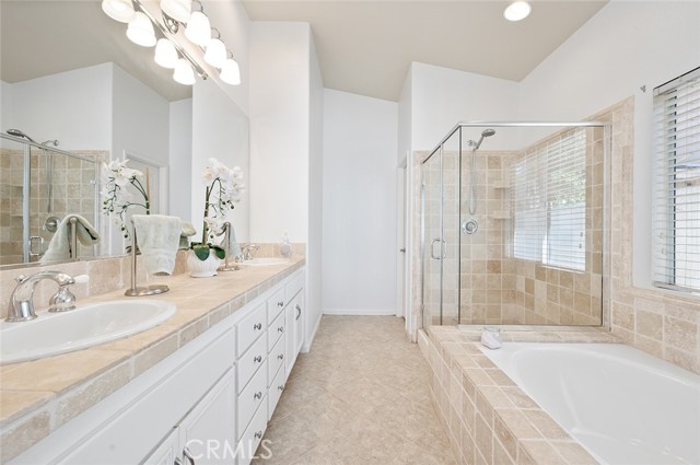 Detail Gallery Image 30 of 71 For 1375 Coral Gables Cir, Corona,  CA 92881 - 4 Beds | 2 Baths