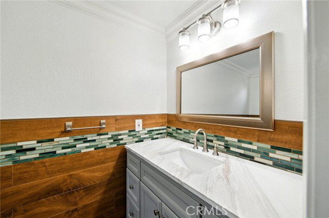 1217 W 168th Street, Gardena CA: https://media.crmls.org/medias/fbdd985c-5ddb-4095-900d-3d10d4859bf0.jpg