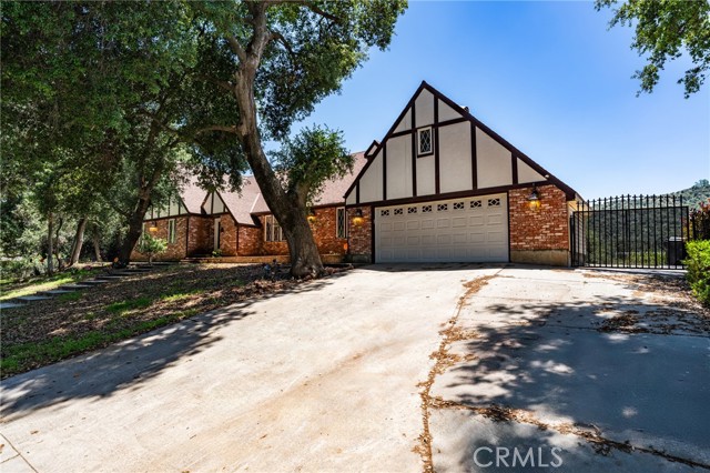 Detail Gallery Image 3 of 46 For 37095 Oak View Rd, Yucaipa,  CA 92399 - 4 Beds | 2/2 Baths