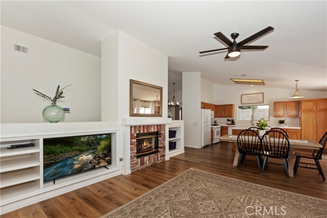 Detail Gallery Image 5 of 23 For 7787 Gold Buckle Ct, Highland,  CA 92346 - 3 Beds | 2 Baths