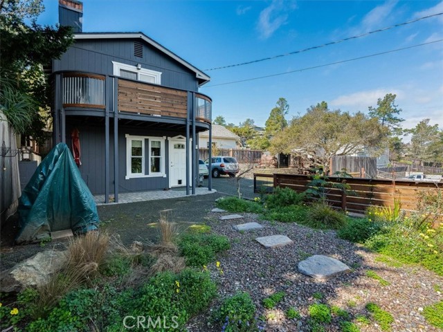 Detail Gallery Image 1 of 1 For 2195 Green St, Cambria,  CA 93428 - 2 Beds | 1/1 Baths