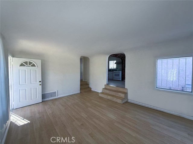 Front Image Thumbnail for CRAR25251088