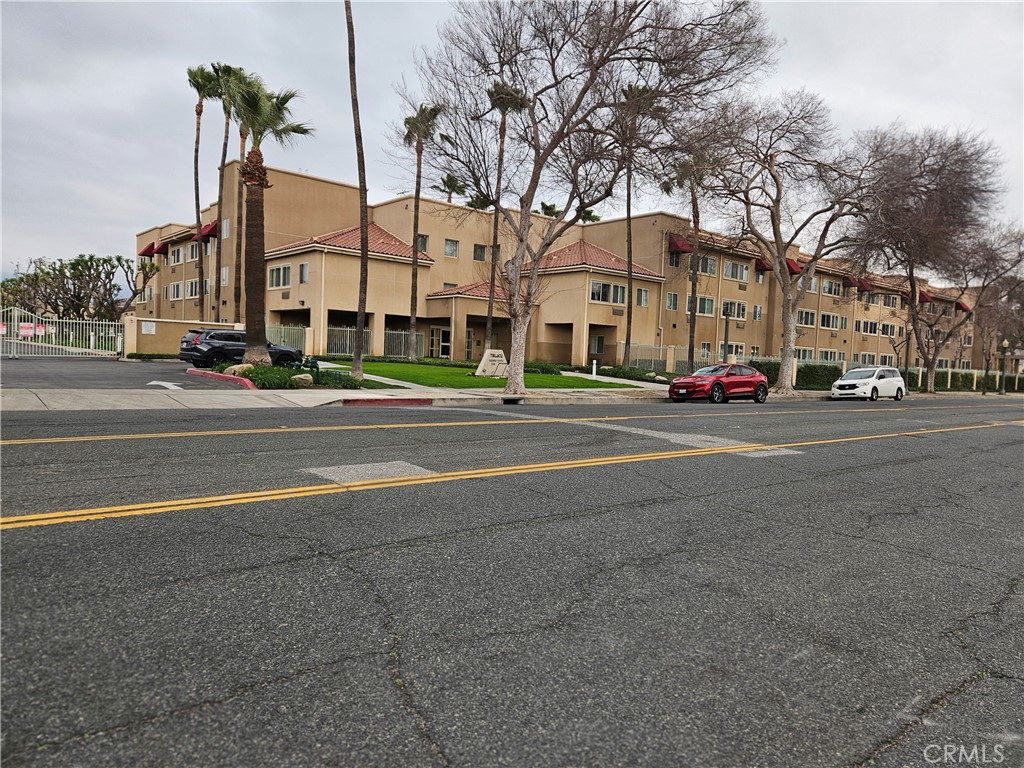 MLS #DW25045117 image #7