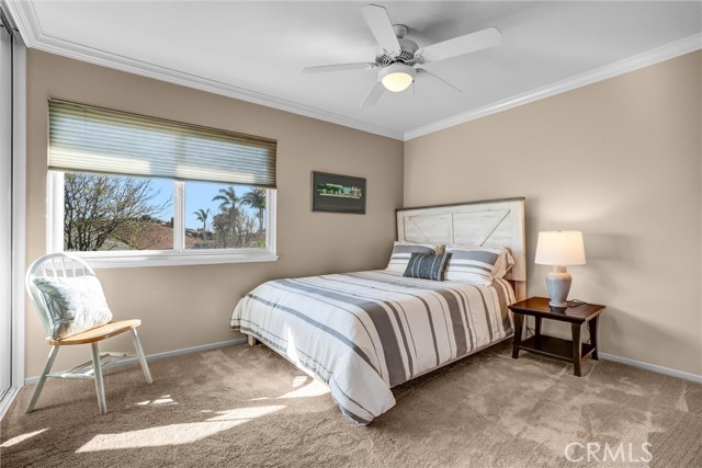 Detail Gallery Image 17 of 31 For 5552 Ridgebury Dr, Huntington Beach,  CA 92649 - 4 Beds | 2/1 Baths