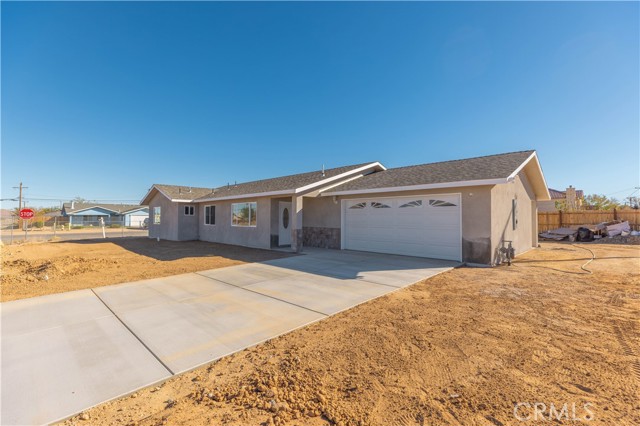 Detail Gallery Image 1 of 1 For 8712 Nipa Ave, California City,  CA 93505 - 4 Beds | 2 Baths