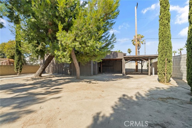 531 N Cherry Tree Lane, Anaheim CA: https://media.crmls.org/medias/fbe1df13-b047-4be8-8f1e-fa7879b9b285.jpg