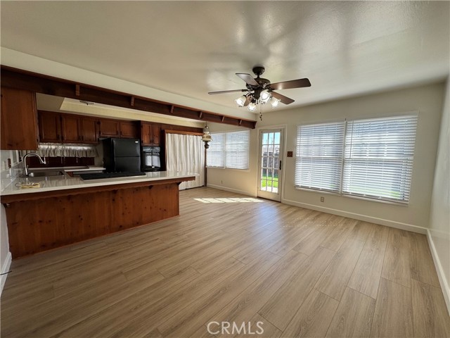 Detail Gallery Image 7 of 17 For 2202 W 180th St, Torrance,  CA 90504 - 3 Beds | 2 Baths