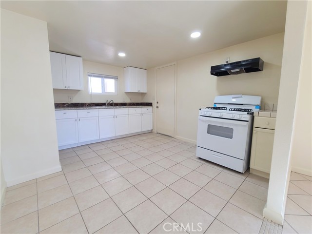 Detail Gallery Image 9 of 22 For 35216 Avenue D, Yucaipa,  CA 92399 - 2 Beds | 1 Baths