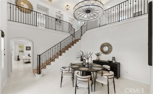 31 Prairie, Irvine CA: https://media.crmls.org/medias/fbe41819-8be0-4893-93f2-b263c77e5bf8.jpg