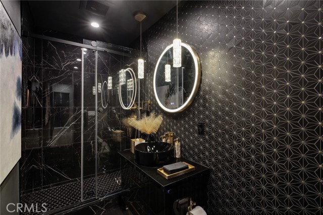 Detail Gallery Image 49 of 74 For 4030 - 4032 W 178th St, Torrance,  CA 90504 - 6 Beds | 3 Baths