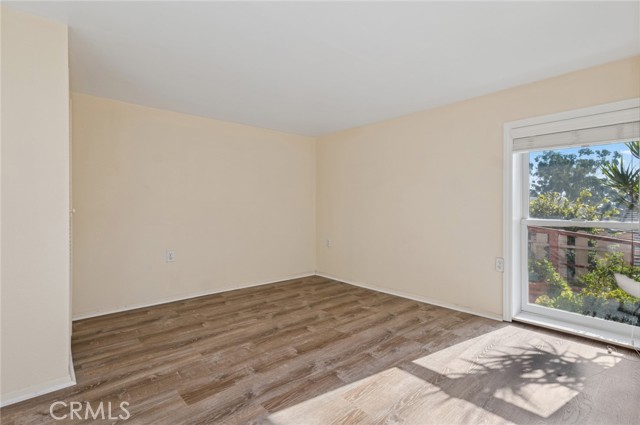 Detail Gallery Image 3 of 17 For 114 High Drive, Laguna Beach,  CA 92651 - – Beds | – Baths