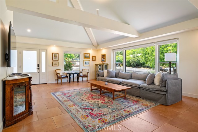 Detail Gallery Image 5 of 65 For 204 18th St, Paso Robles,  CA 93446 - 5 Beds | 4 Baths