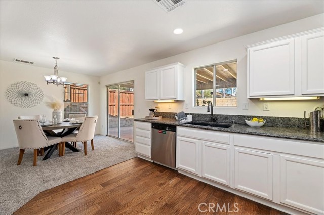 Detail Gallery Image 11 of 31 For 308 Avenue 6, Lake Elsinore,  CA 92530 - 4 Beds | 2 Baths