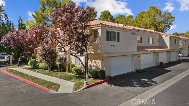 Detail Gallery Image 4 of 47 For 43407 30th St West #3,  Lancaster,  CA 93536 - 2 Beds | 2/1 Baths