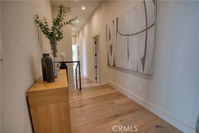 9 to 12 feet ceilings thru out home large and tall walls for your art collection