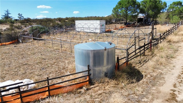 41735 El Campo Rd, Anza CA: https://media.crmls.org/medias/fbe7673b-d2c6-4657-ae4b-ec5f7d4471b8.jpg