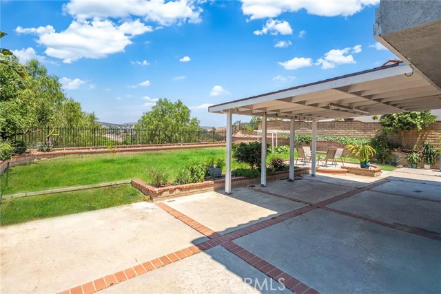 24409 Penrose Court, Diamond Bar CA: https://media.crmls.org/medias/fbe7866c-4de9-4990-89bd-5b470231bbf5.jpg