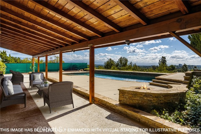 Detail Gallery Image 4 of 75 For 6040 Pat Ave, Woodland Hills,  CA 91367 - 5 Beds | 4/2 Baths