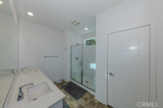 Detail Gallery Image 40 of 64 For 7082 Mallow Drive #2,  Fontana,  CA 92336 - 4 Beds | 3 Baths