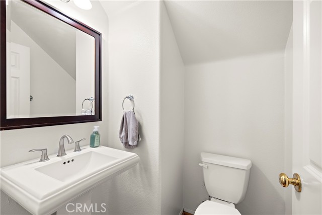 Detail Gallery Image 7 of 17 For 78 Canopy, Irvine,  CA 92603 - 3 Beds | 2/1 Baths