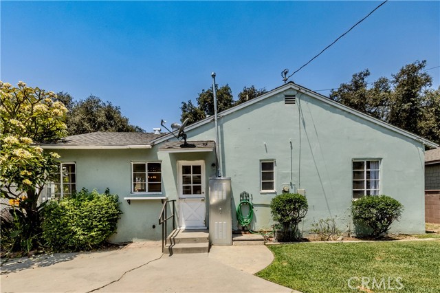 210 N Alberta Place, Fullerton CA: https://media.crmls.org/medias/fbe9c419-32cd-4c23-be61-d51a0156c747.jpg