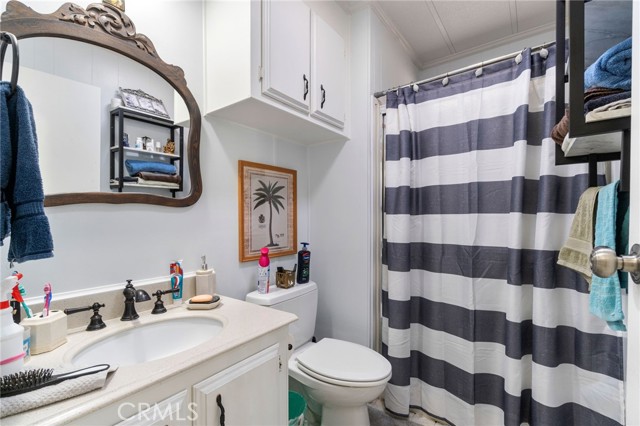 Detail Gallery Image 17 of 28 For 1001 Sylmar Ave, Clovis,  CA 93612 - 2 Beds | 2 Baths