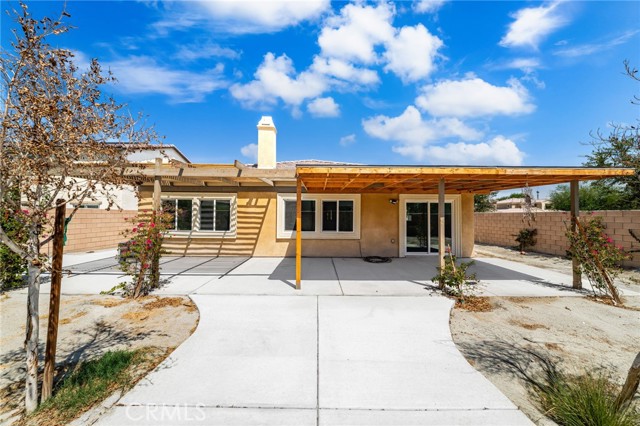 84457 Raphael Way, Coachella CA: https://media.crmls.org/medias/fbea0c03-2c30-49b9-8570-938bbd64073f.jpg
