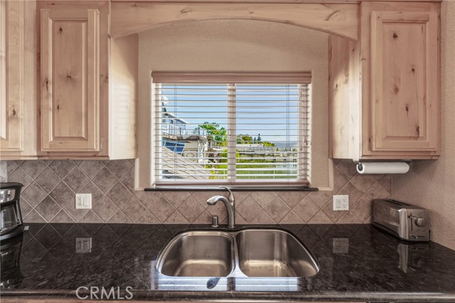 3790 Lakeshore Boulevard, Lakeport CA: https://media.crmls.org/medias/fbea70e9-8cbe-4632-89f9-361fc8242554.jpg