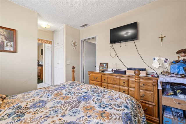 Detail Gallery Image 11 of 29 For 14609 Cavette, Baldwin Park,  CA 91706 - 4 Beds | 2 Baths