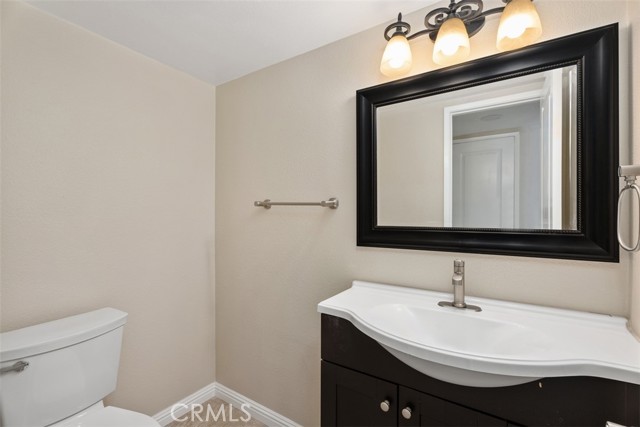 Detail Gallery Image 10 of 31 For 5817 via Romero, Yorba Linda,  CA 92887 - 3 Beds | 2/1 Baths
