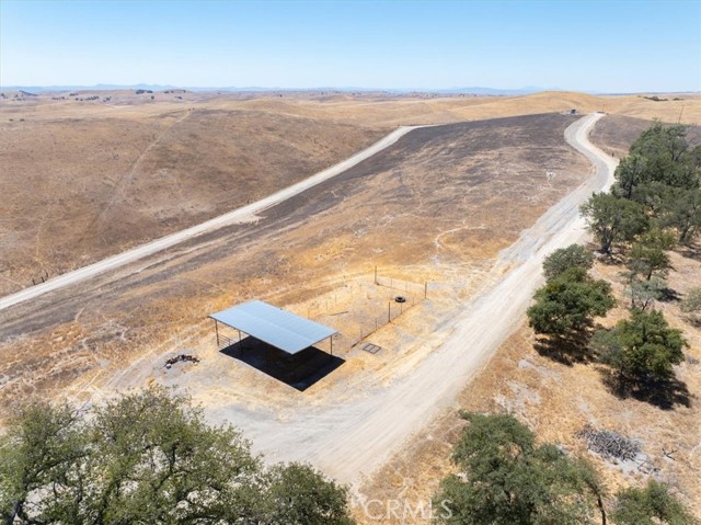 75463 Ranchita Avenue, San Miguel CA: https://media.crmls.org/medias/fbed935d-2de4-4e97-a3df-a0430d7193ec.jpg