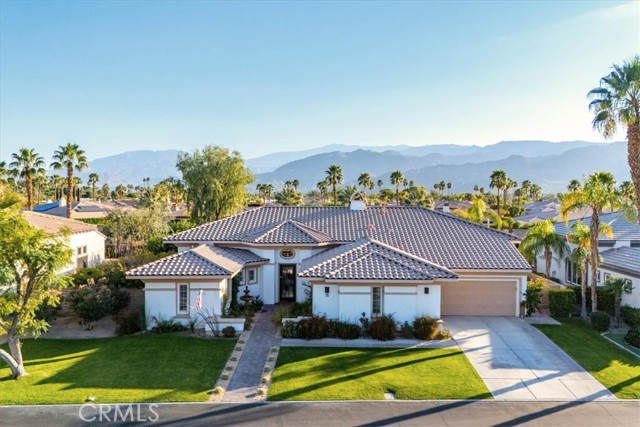 Detail Gallery Image 2 of 75 For 4 Oakmont Dr, Rancho Mirage,  CA 92270 - 5 Beds | 4/1 Baths