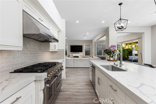 Detail Gallery Image 11 of 63 For 120 Gemini, Irvine,  CA 92618 - 4 Beds | 4/1 Baths