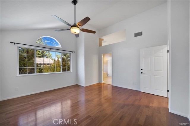 3955 Poppyseed Place, Calabasas CA: https://media.crmls.org/medias/fbf104f0-a73e-405d-adf4-8440b60d2a2b.jpg