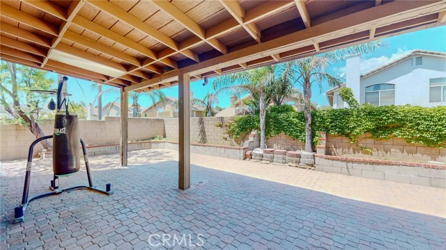 Detail Gallery Image 28 of 37 For 5636 Pheasant Dr, Fontana,  CA 92336 - 4 Beds | 2/1 Baths