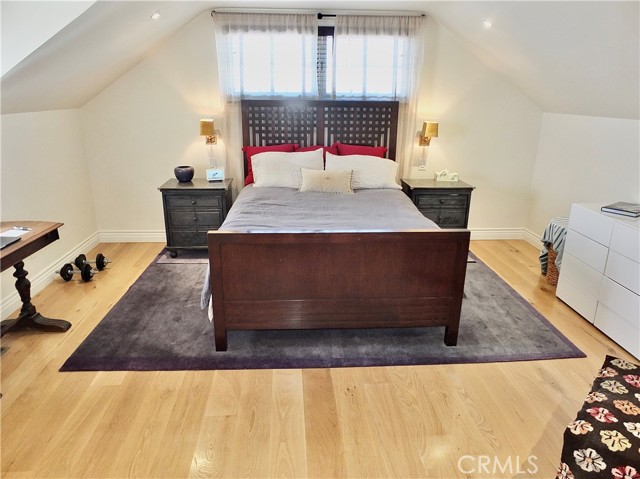 Detail Gallery Image 46 of 71 For 89 Rivo Alto Canal, Long Beach,  CA 90803 - 5 Beds | 3/1 Baths