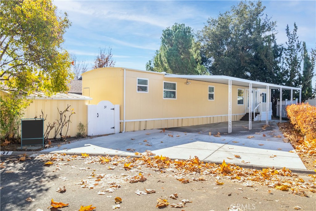 10025 El Camino Real