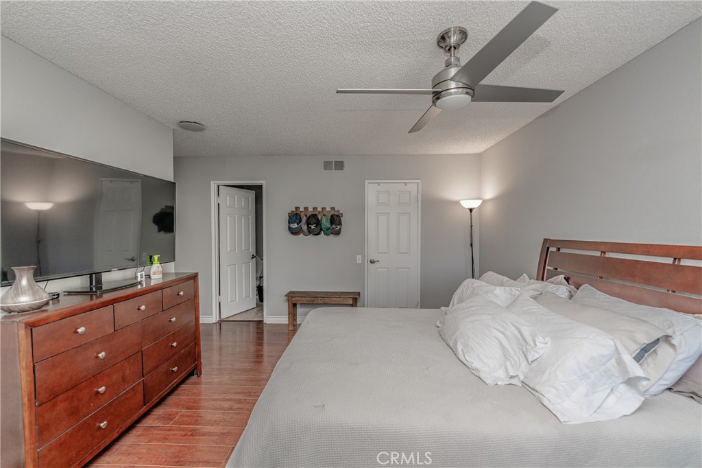 Fbf55f26 5fbb 46f9 8058 85ca79e9fde8