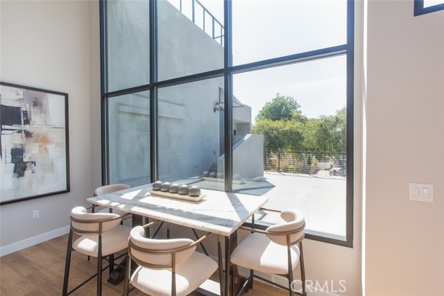 Detail Gallery Image 3 of 33 For 3682 Harriman Ave #2,  El Sereno,  CA 90032 - 3 Beds | 3/1 Baths