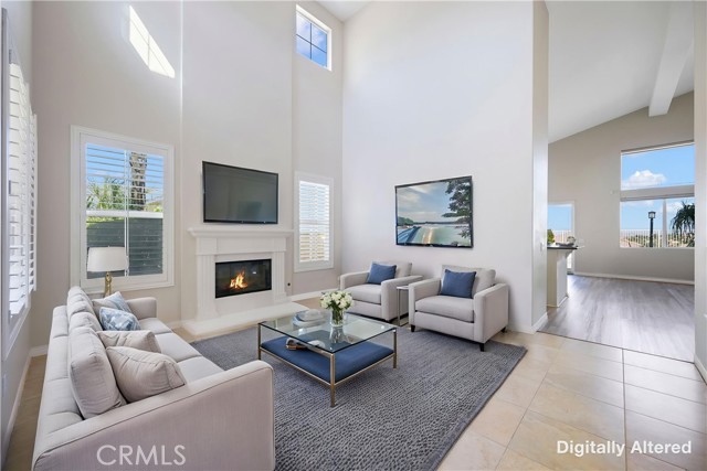 Image 3 of 49 For 25 Volta Del Tintori Street