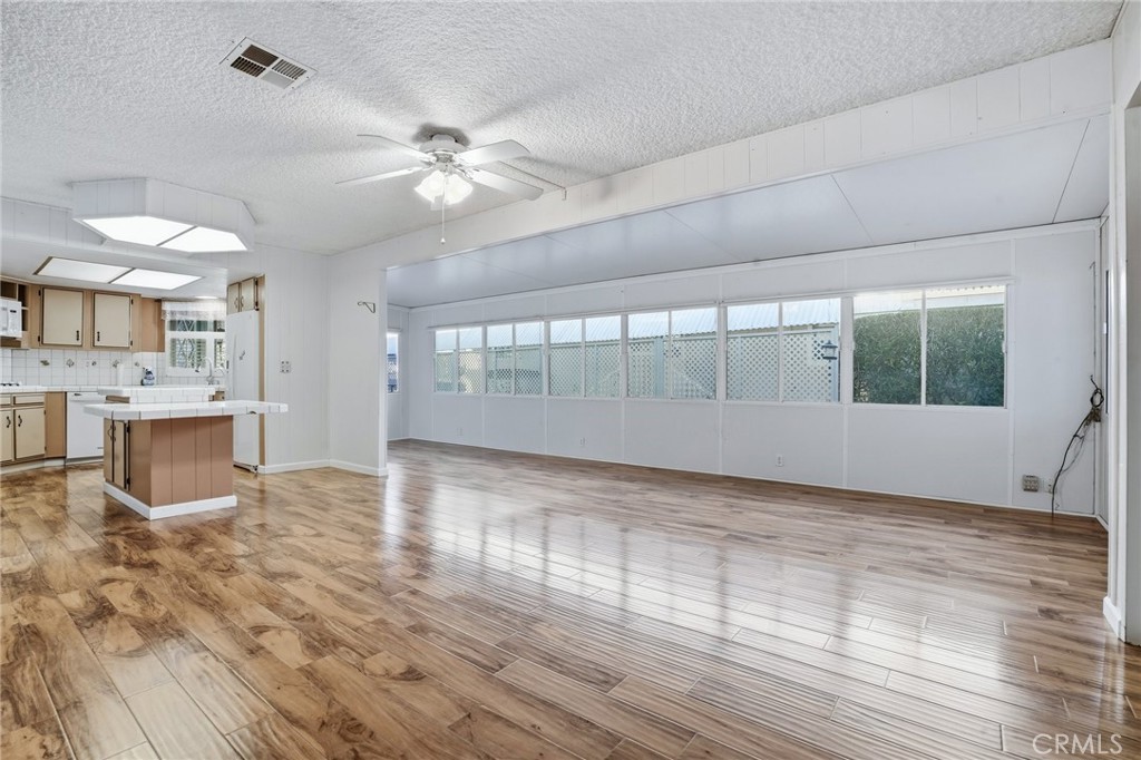 MLS #SC25258421 image #10