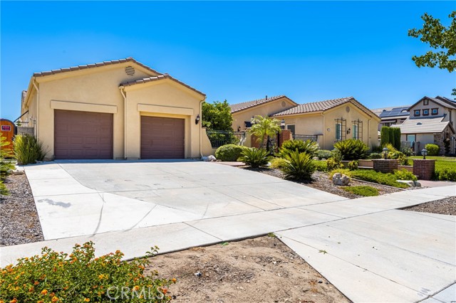 Image 3 for 12773 Bridge Water Dr, Rancho Cucamonga, CA 91739